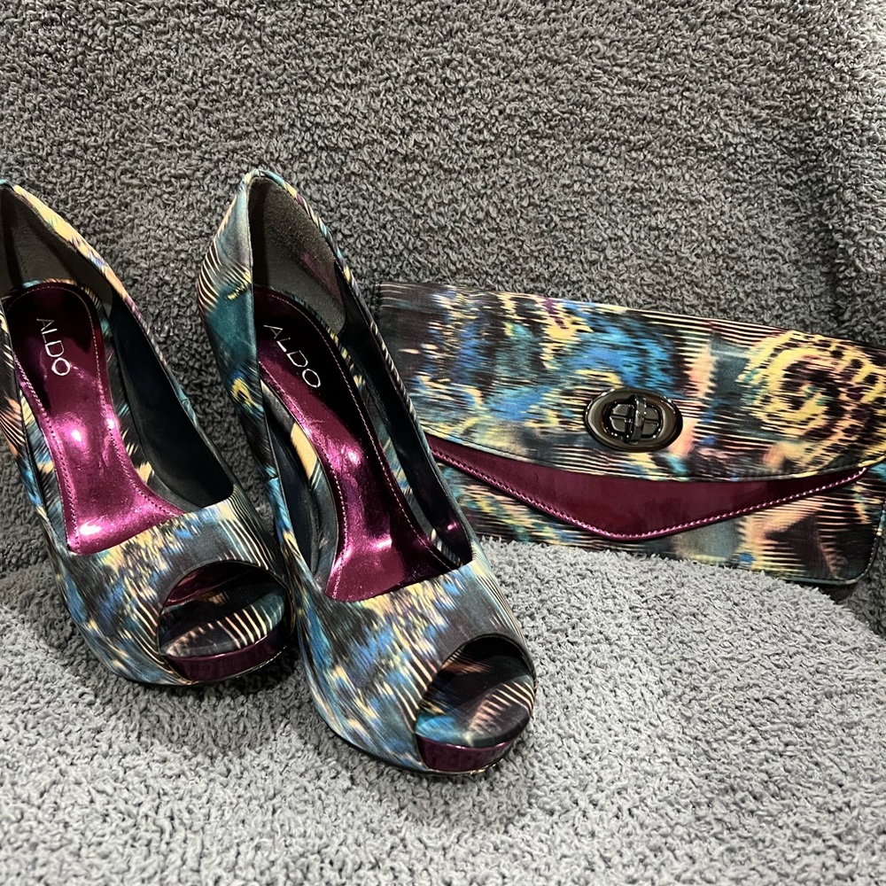 Heel and purse combo size 40 euro 9.5 us